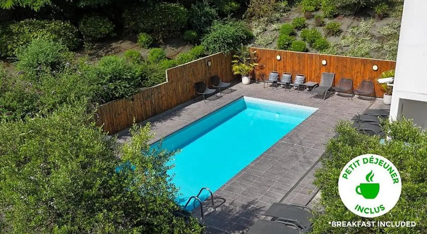 ibis Styles Toulouse Cite Espace OUTDOOR_POOL