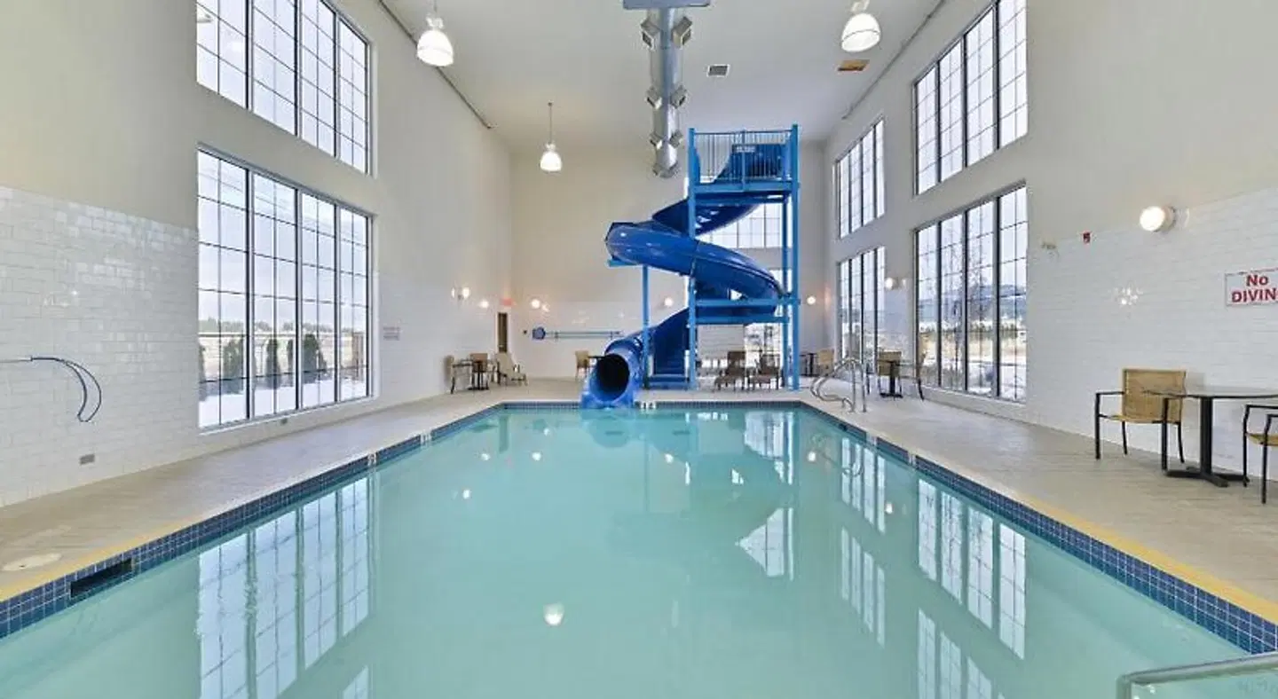 Prestige Cranbrook Hotel, BW Premier Collection Hallenbad