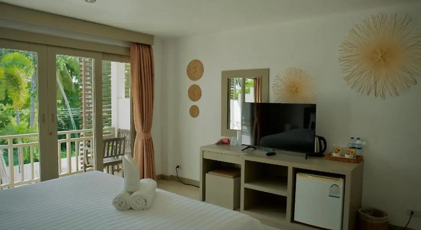 Ampha Place ROOM_EXAMPLE