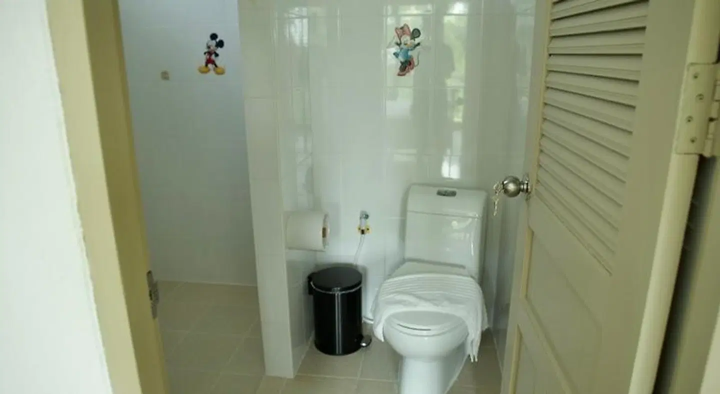 Ampha Place Badezimmer