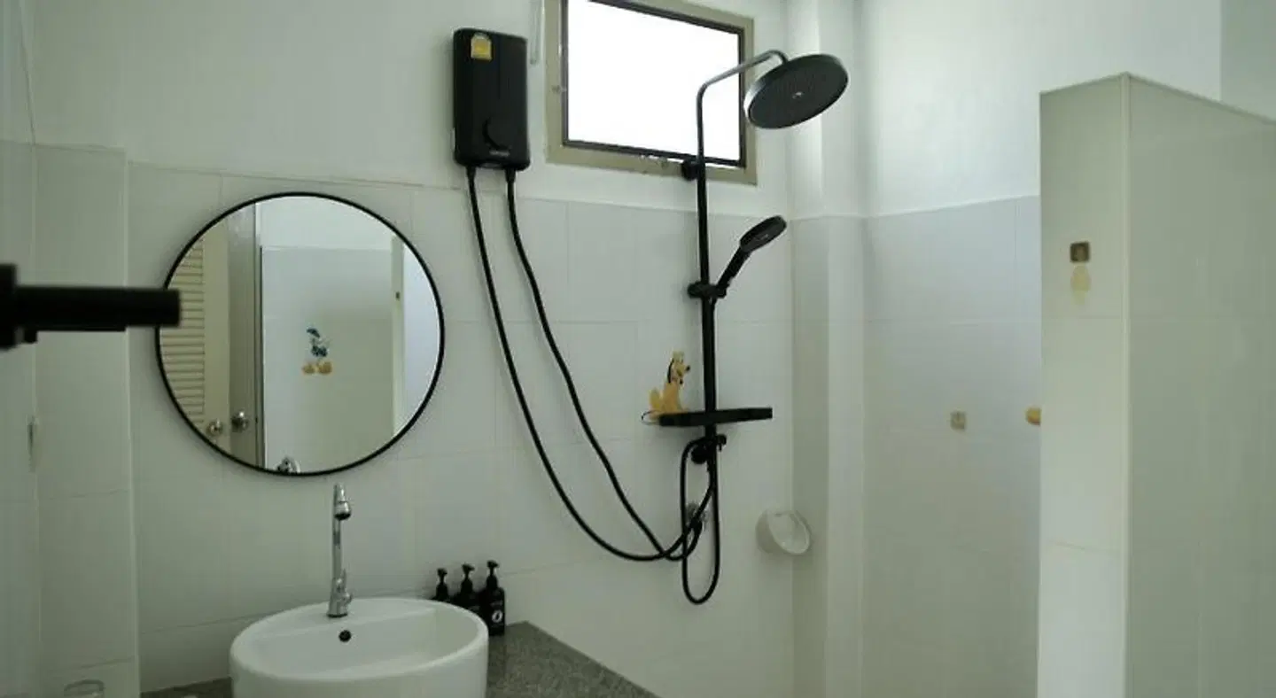 Ampha Place Badezimmer