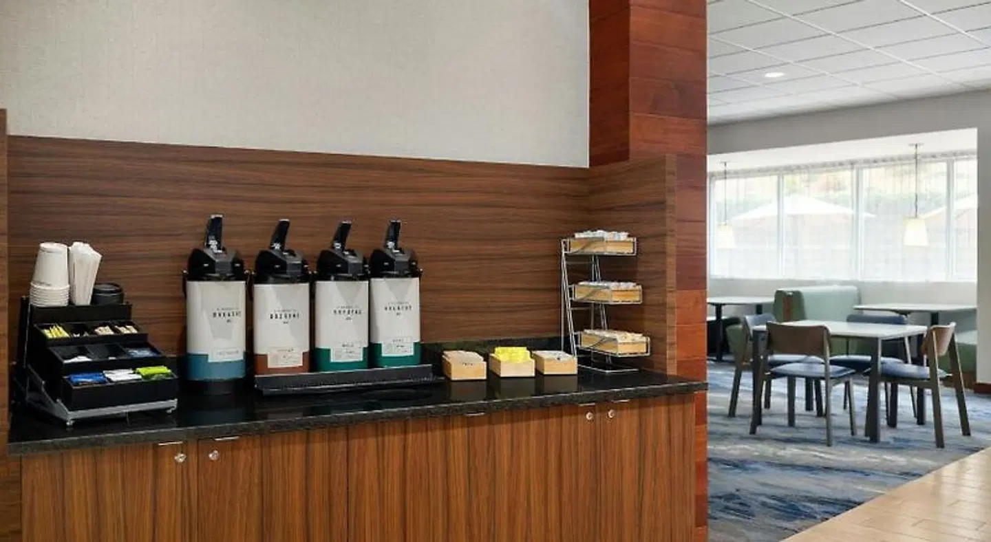 Fairfield Inn & Suites by Marriott Bristol Konferenz