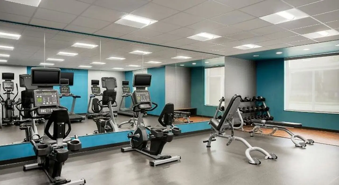 Fairfield Inn & Suites by Marriott Cincinnati Uptown/University Area SPORTS_AND_LEISURE