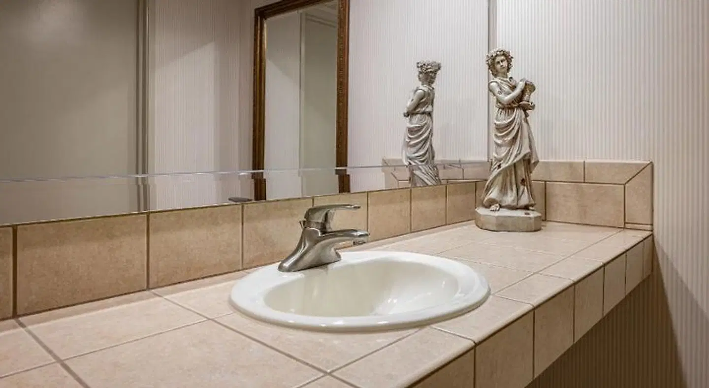 Eldorado Hotel and Casino HEALTH_BEAUTY