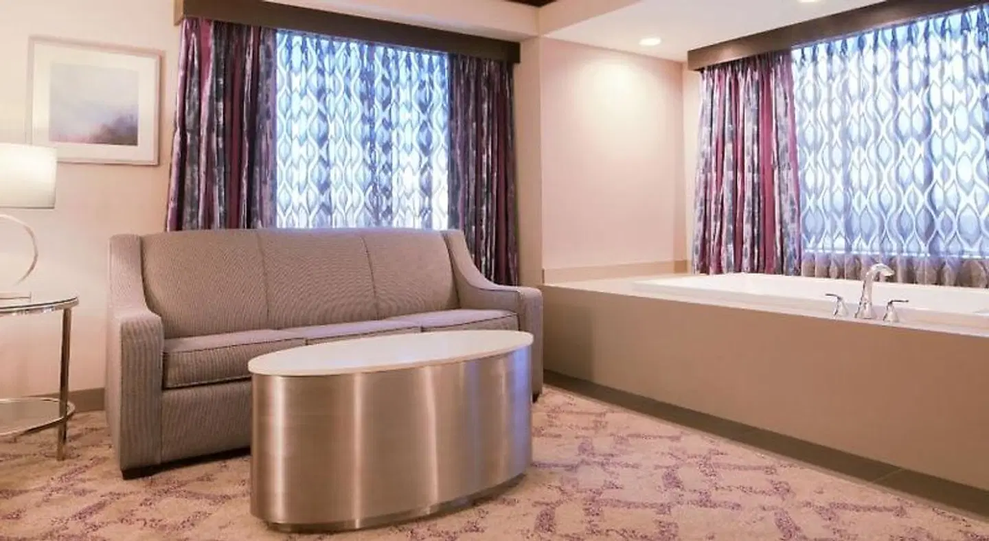 Silver Legacy Reno Resort Casino ROOM_EXAMPLE