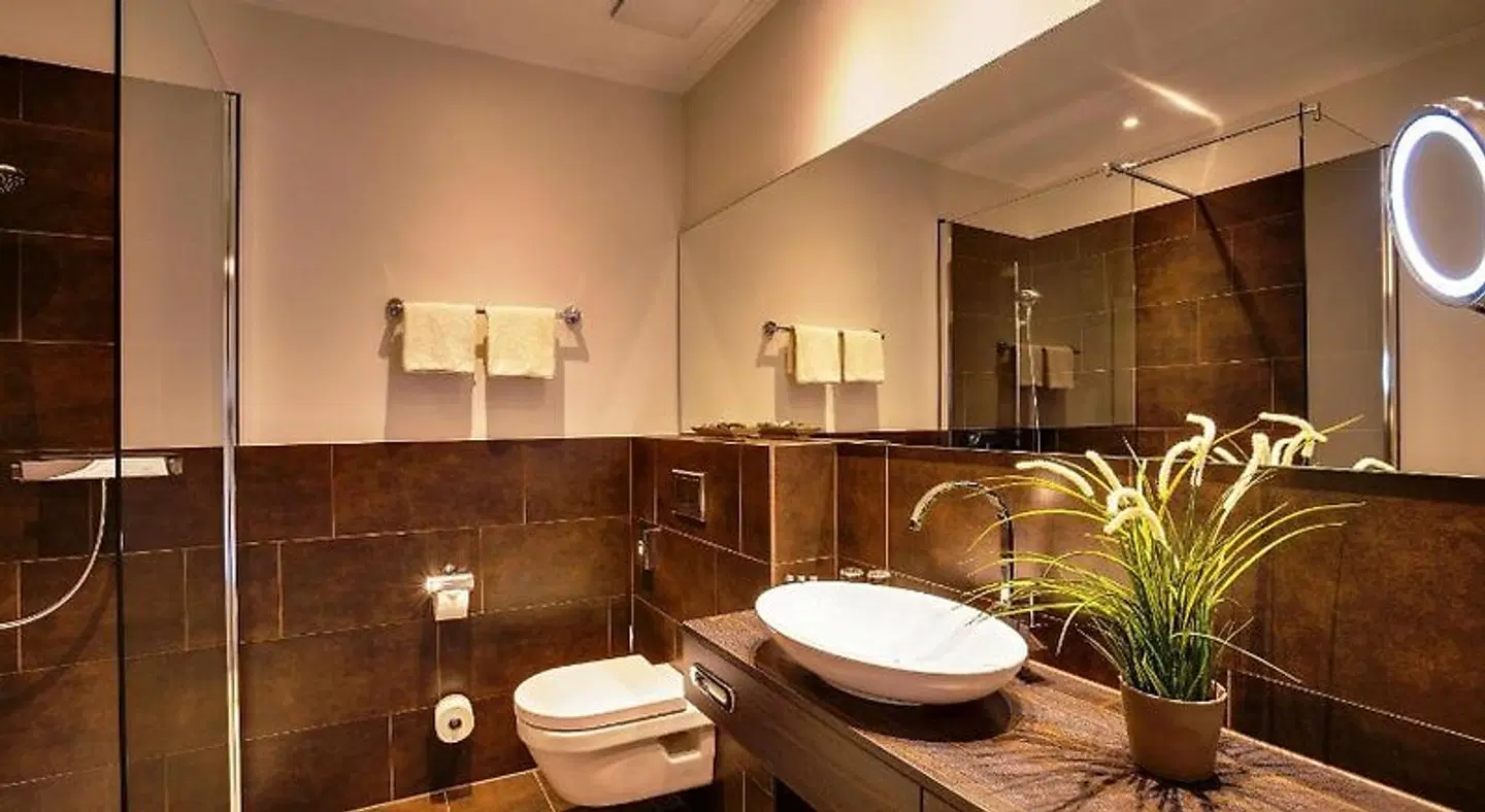 Upstalsboom Hotel Ostseestrand Badezimmer