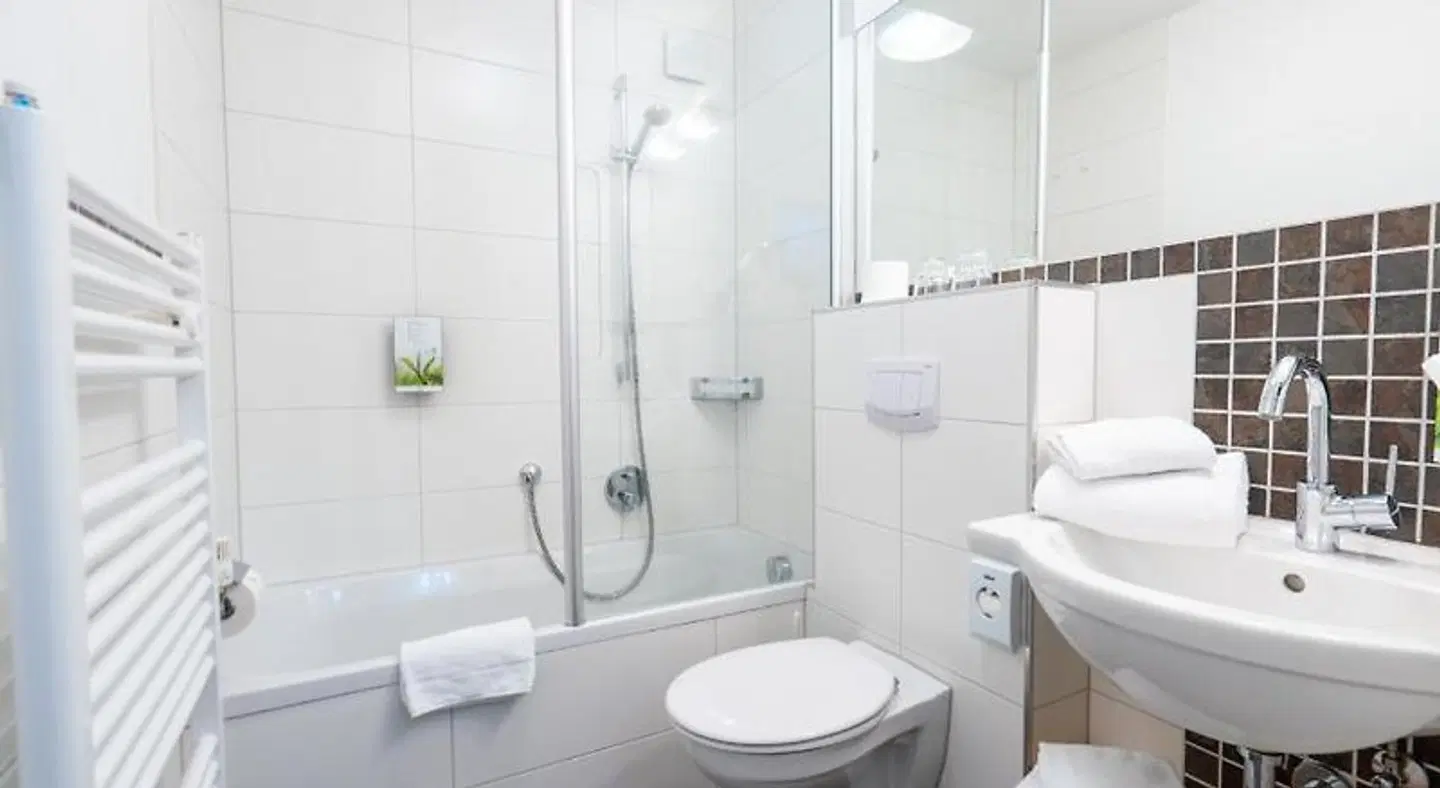 Sonnhalde Badezimmer