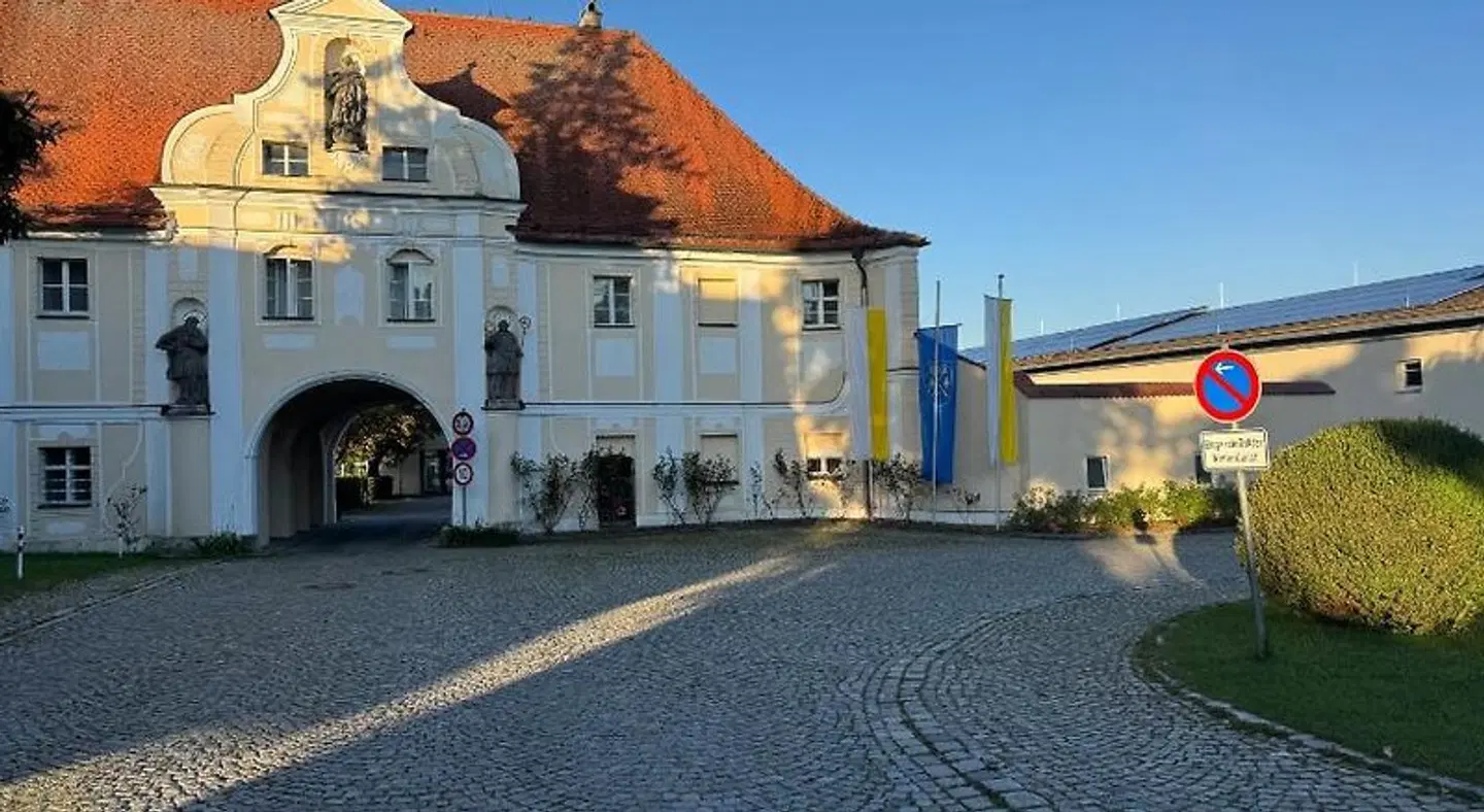 Klostergasthof Roggenburg EXTERIOR