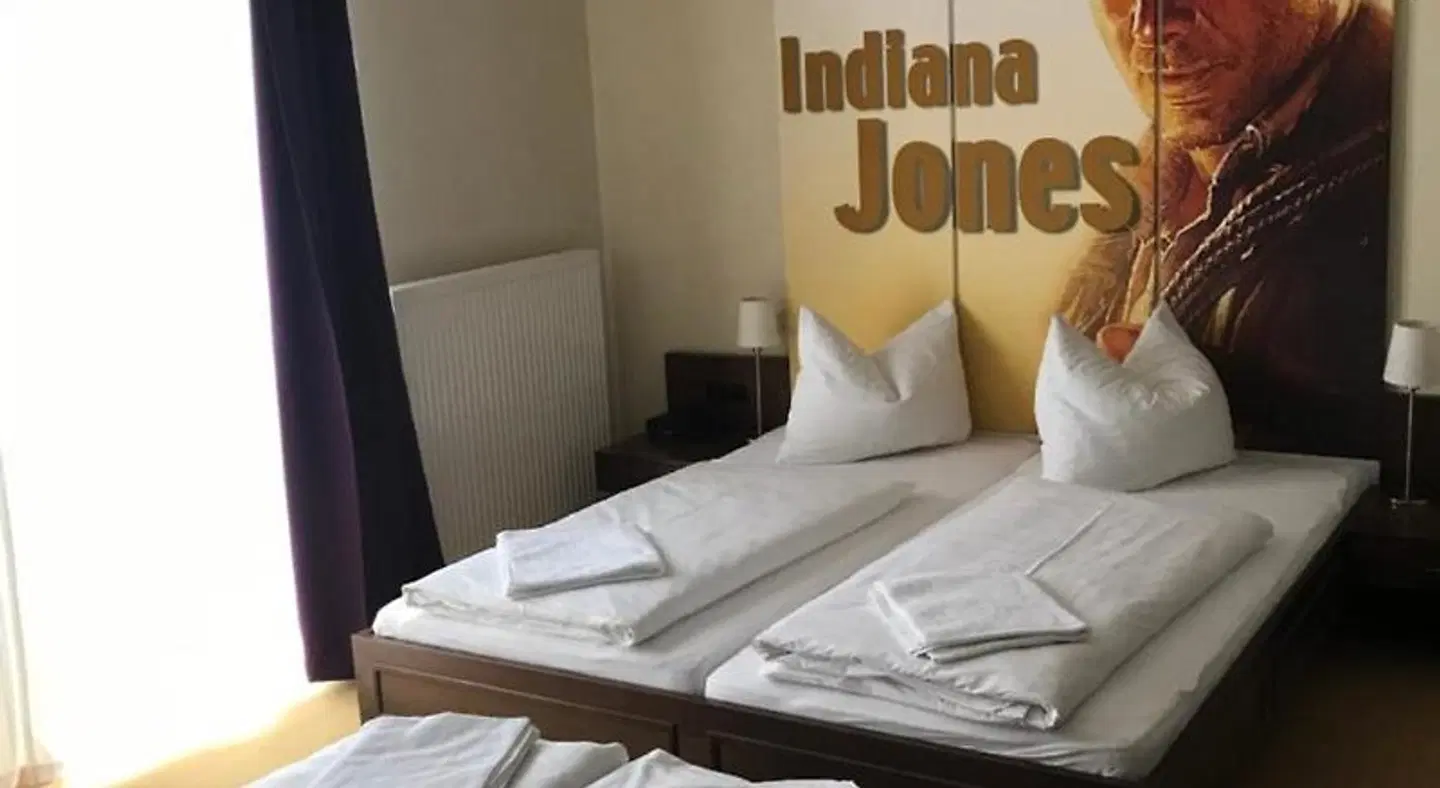 CineHotel Maroni ROOM_EXAMPLE