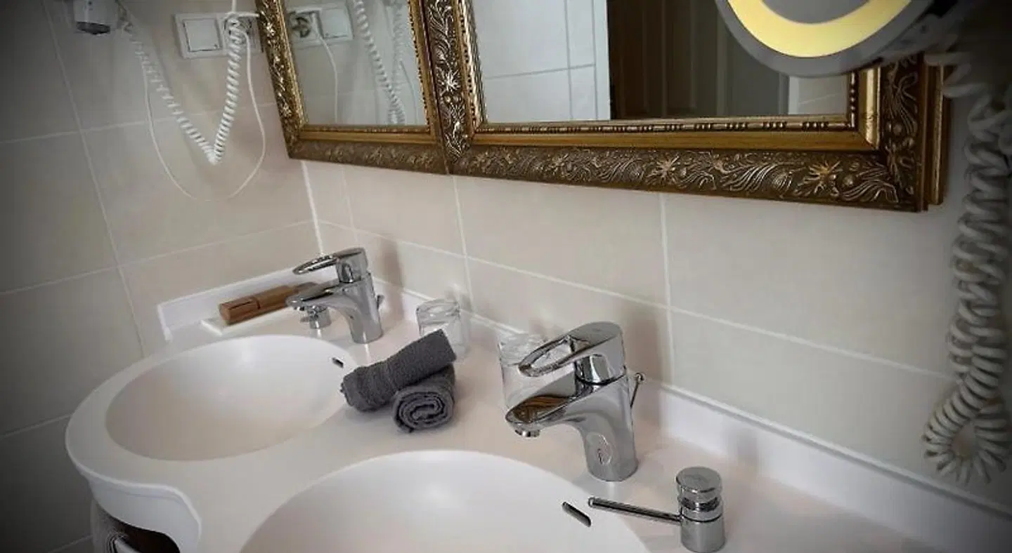 Schloß Burgellern Badezimmer