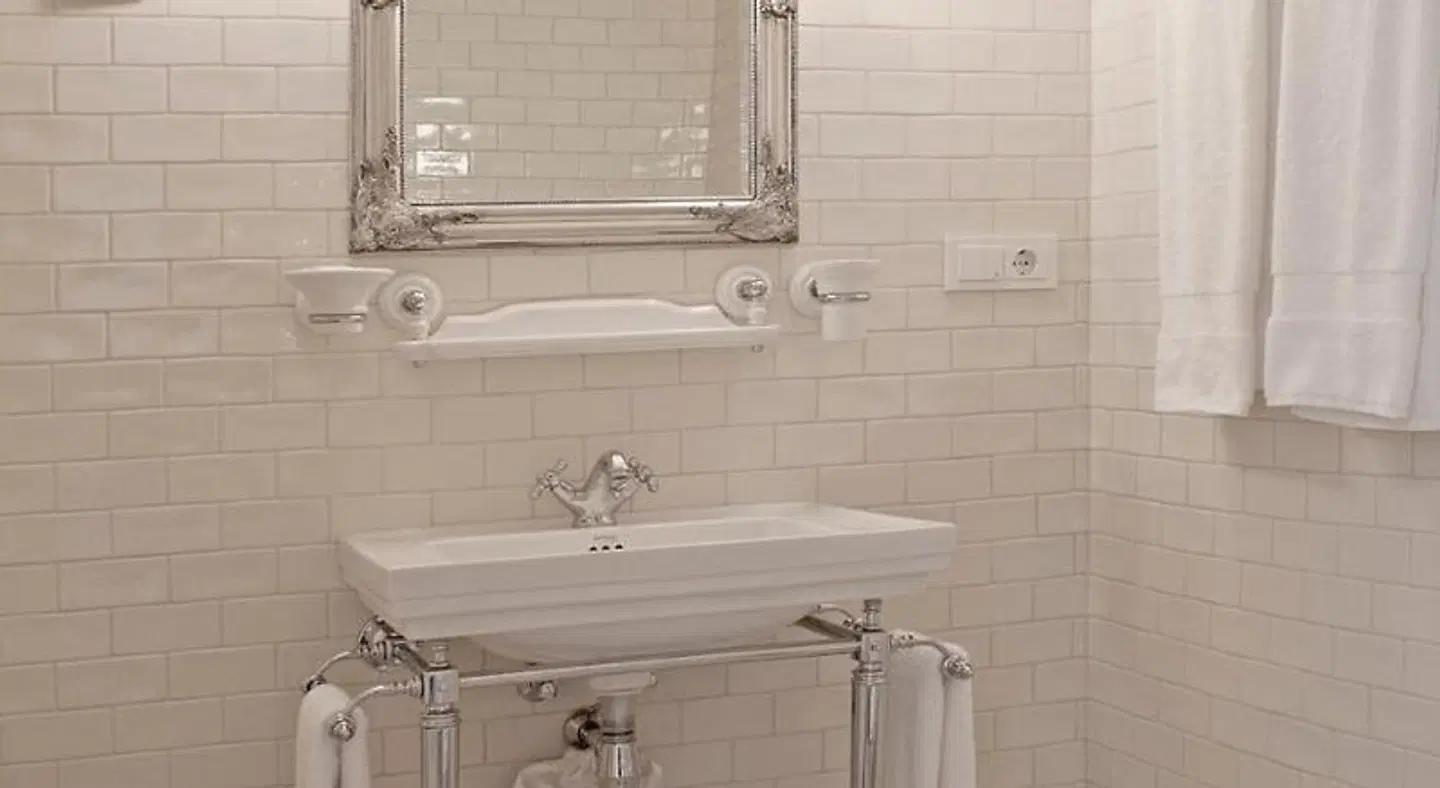 Radi un Draugi Badezimmer