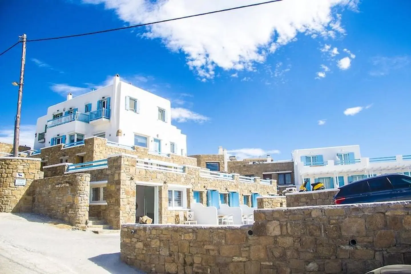 Eternal Suites EXTERIOR