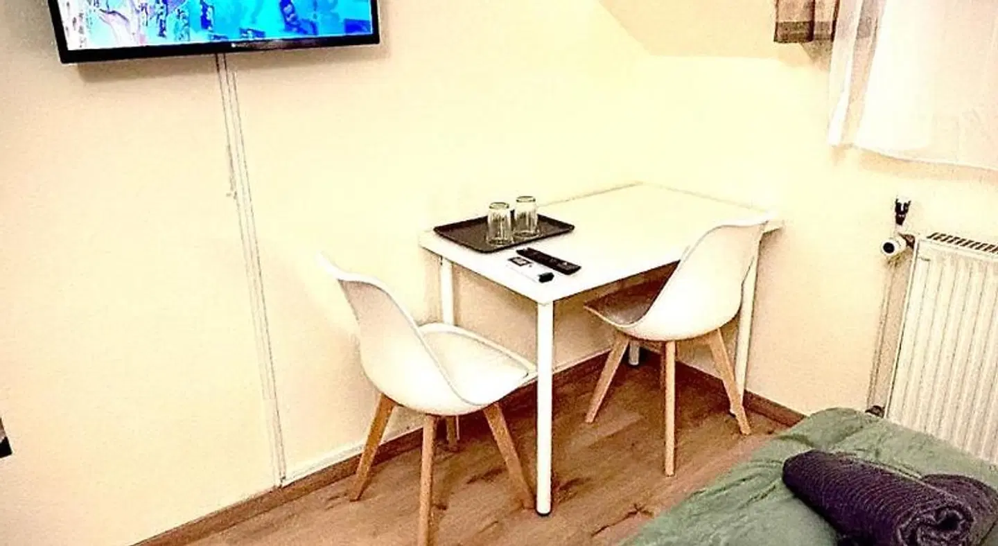 Airport Glossel Panzió ROOM_EXAMPLE