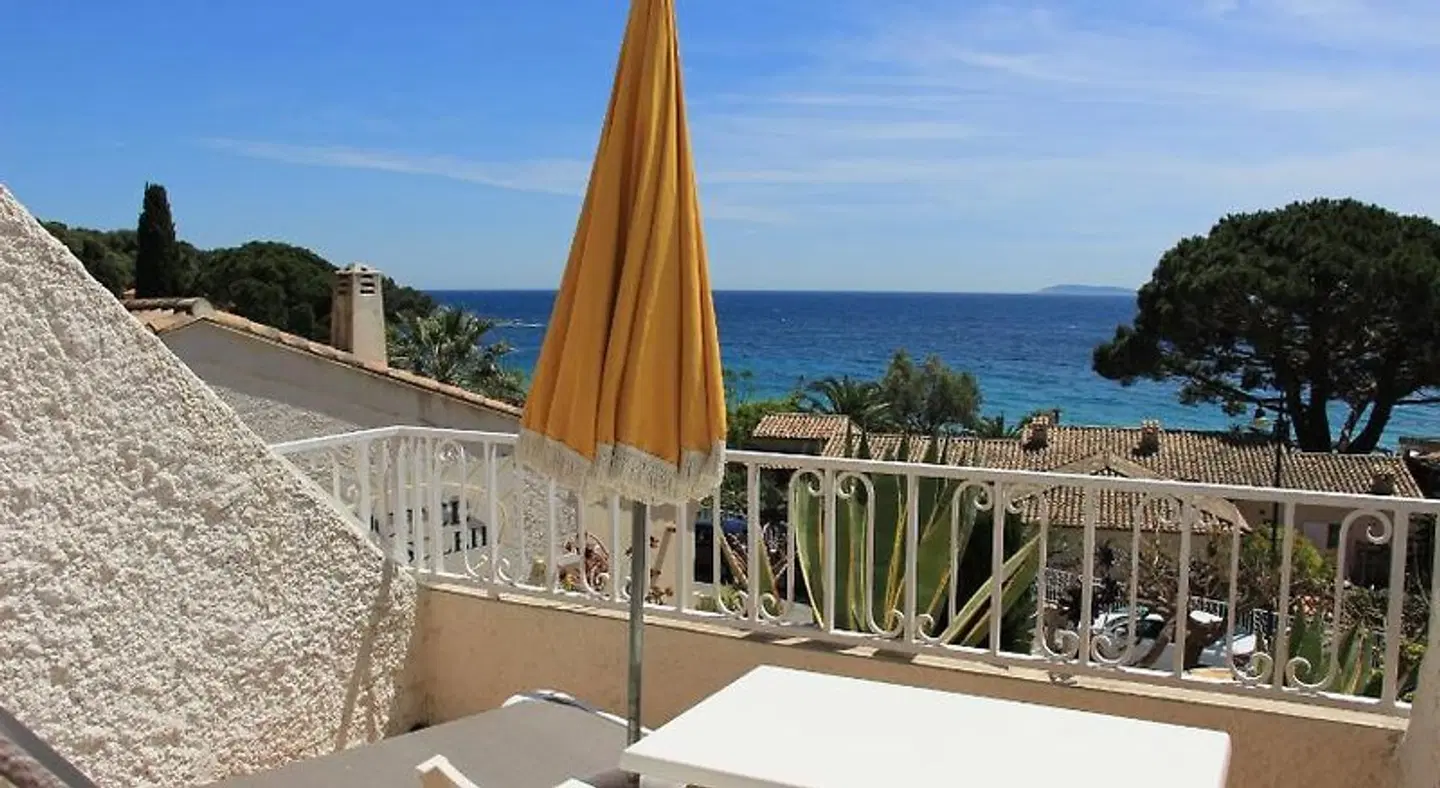 Les Alcyons Terrasse