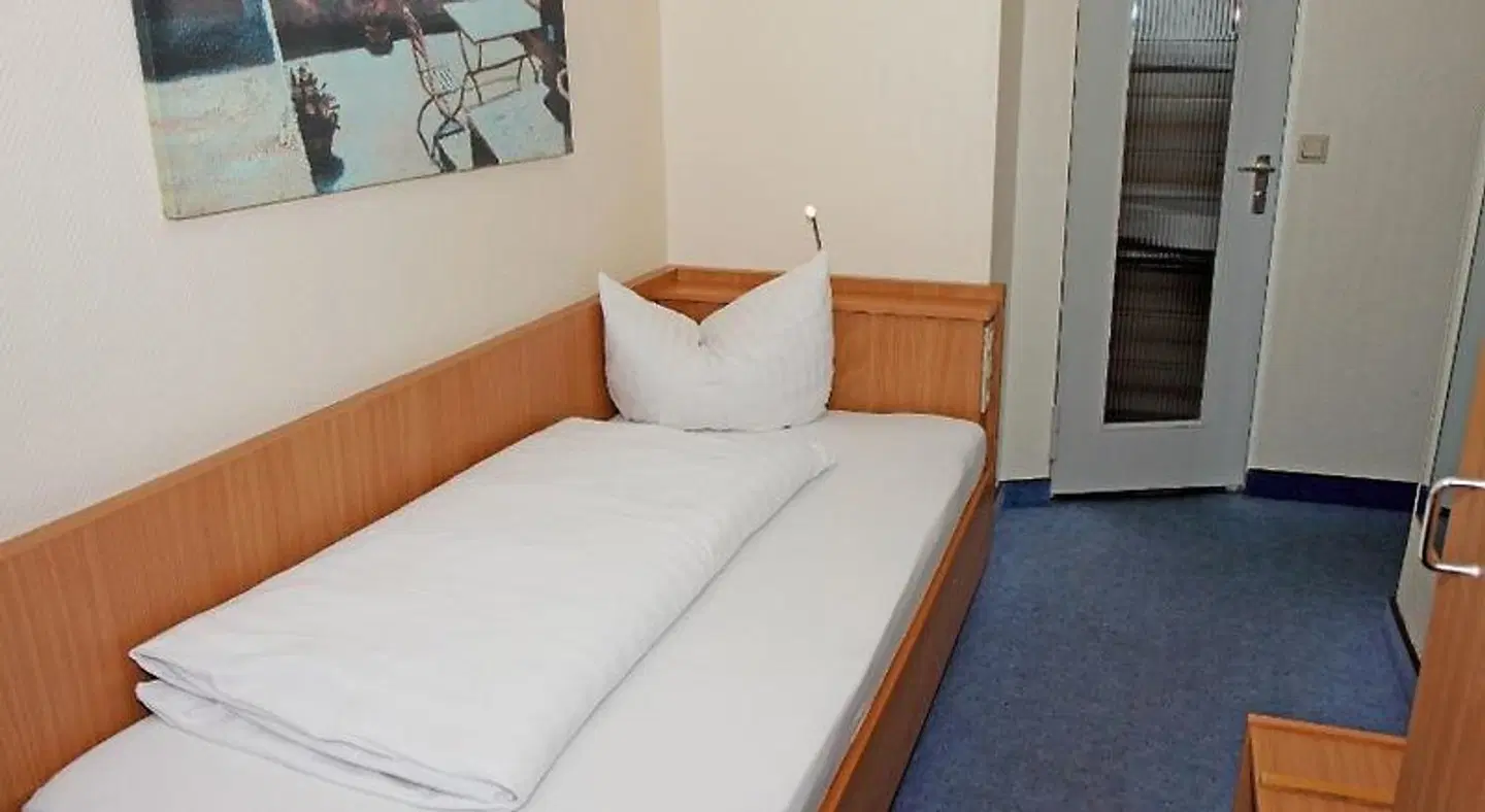 Europa Hotel Saarbrücken ROOM_EXAMPLE