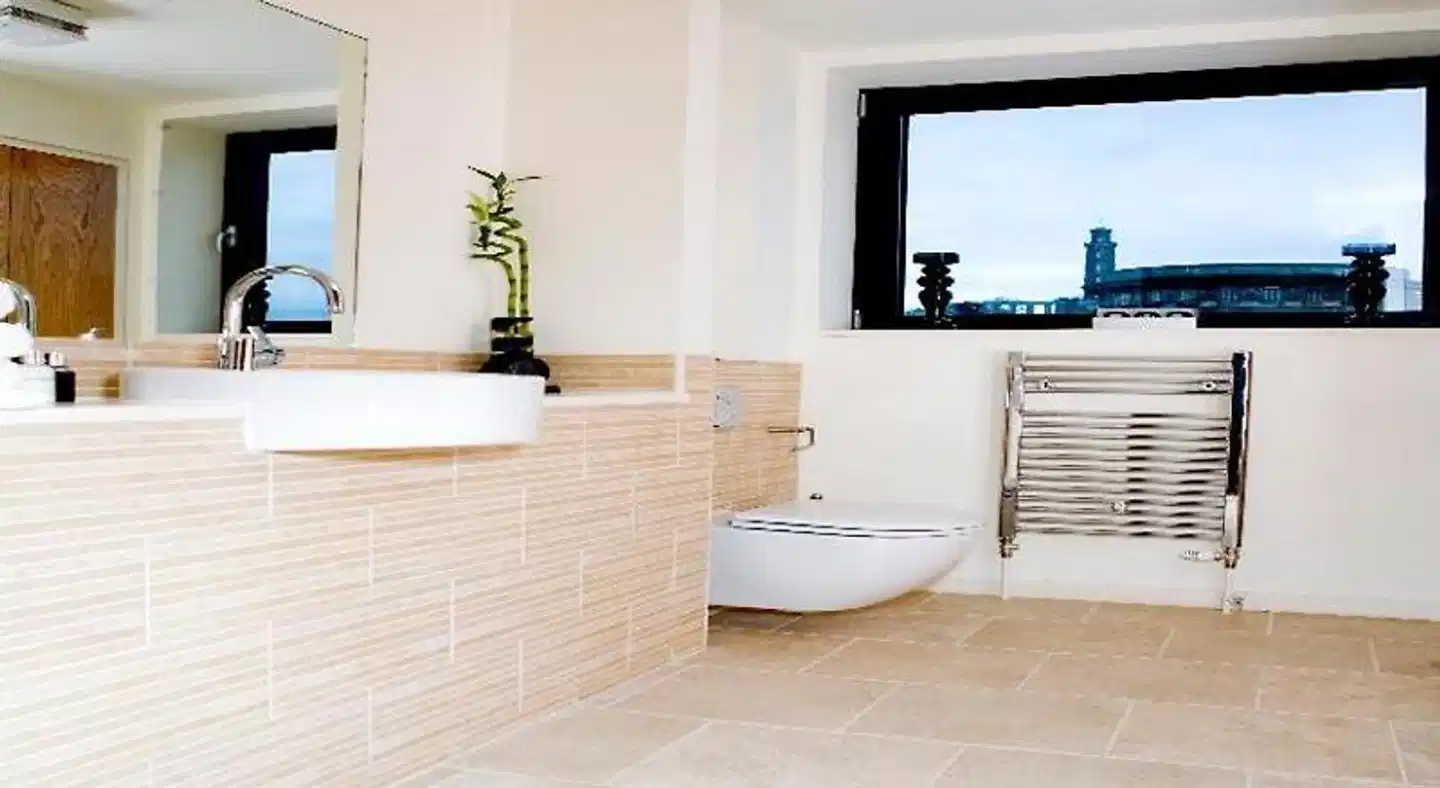 Princes Street Suites Badezimmer