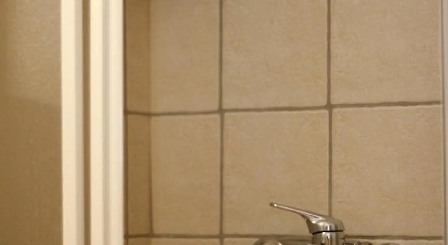 Akis Apartments Badezimmer