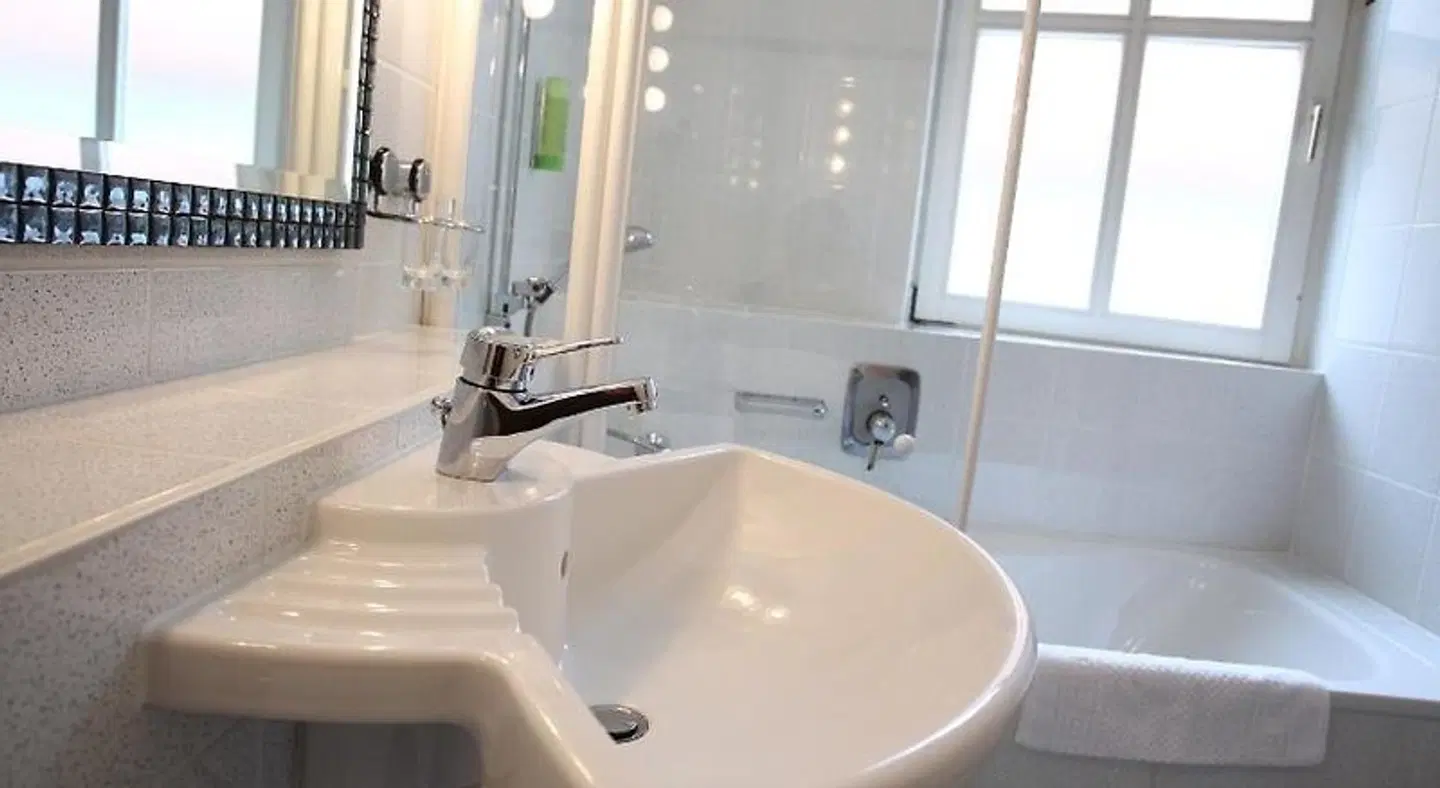 Am Torturm Badezimmer