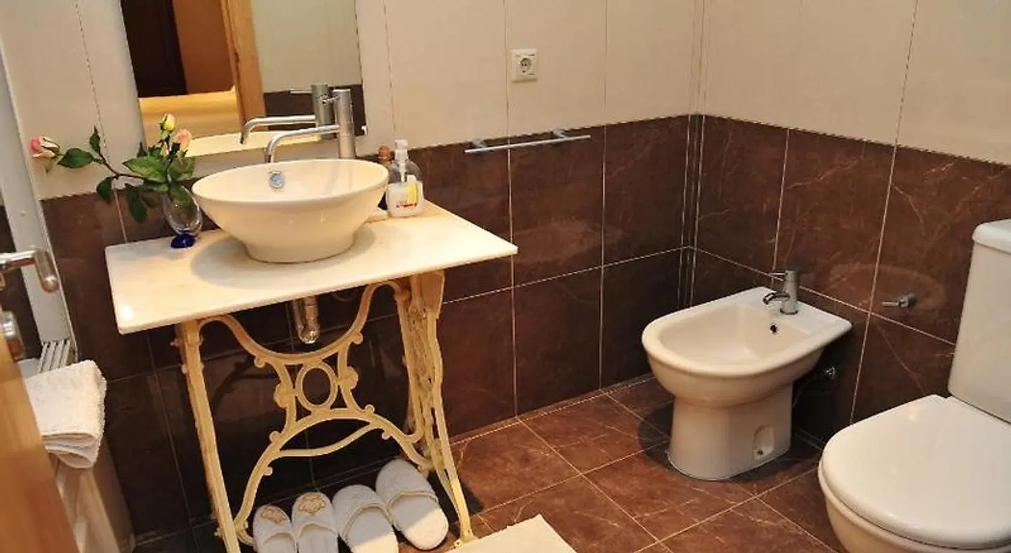 Outros Tempos Badezimmer