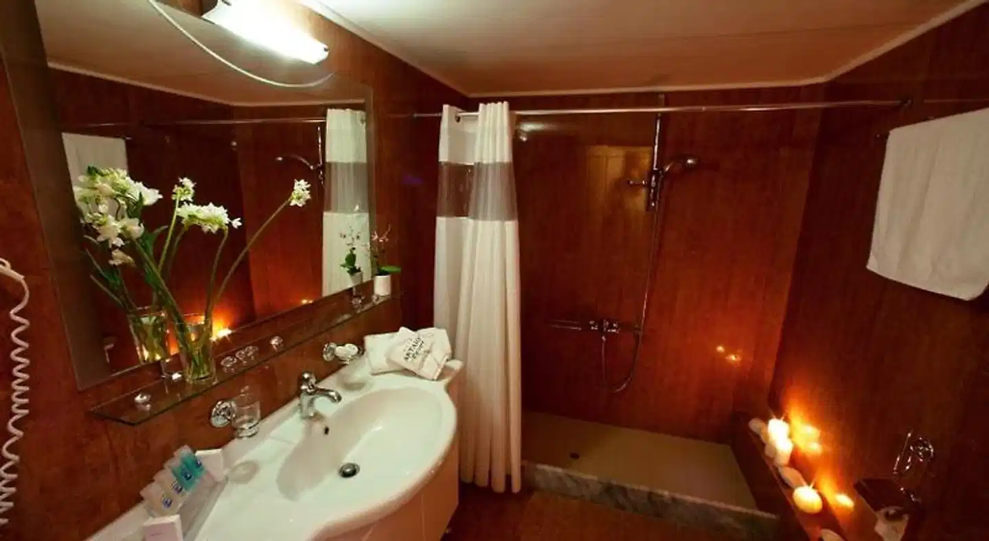 Aktaion Resort Badezimmer