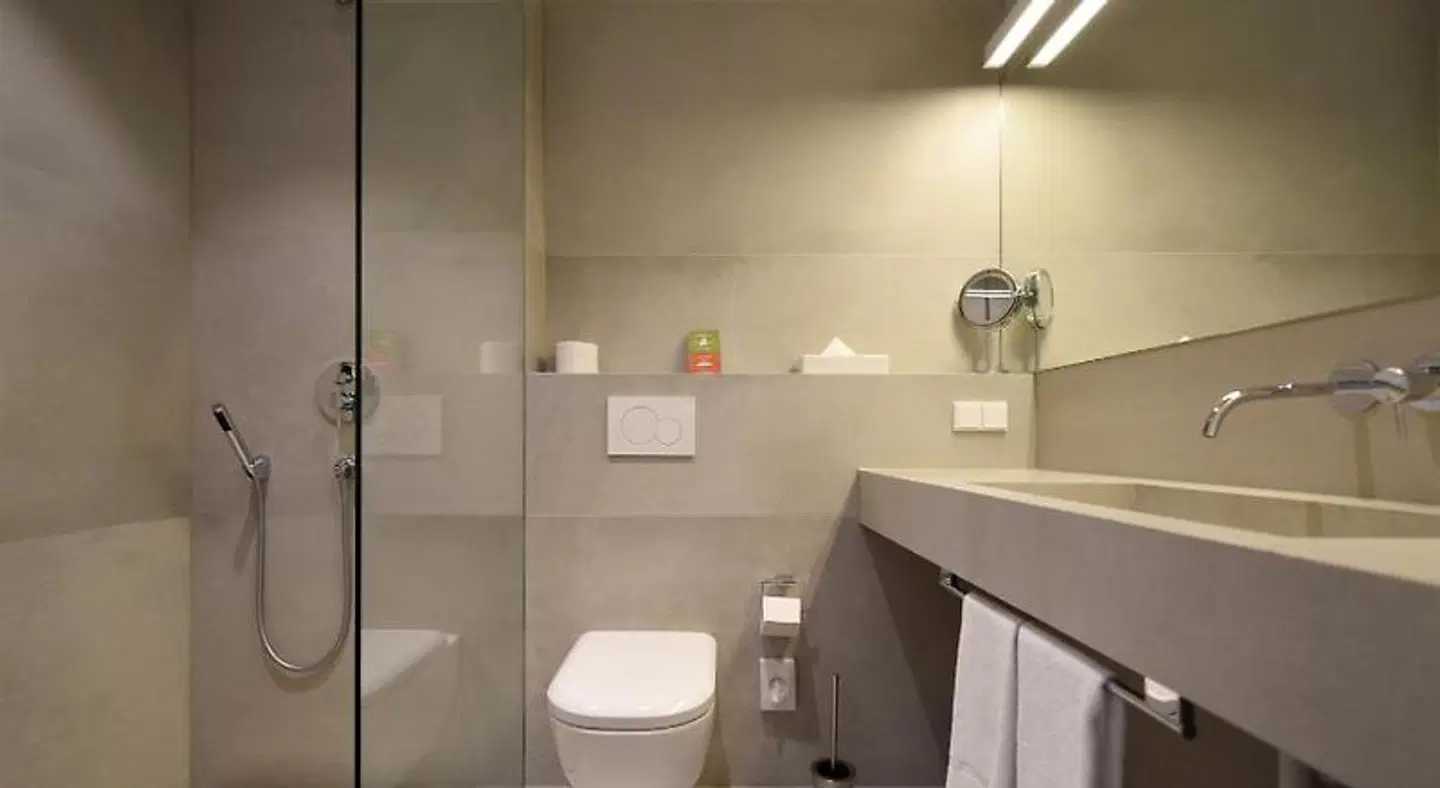 K-Apart Hotel & Boardinghouse Badezimmer