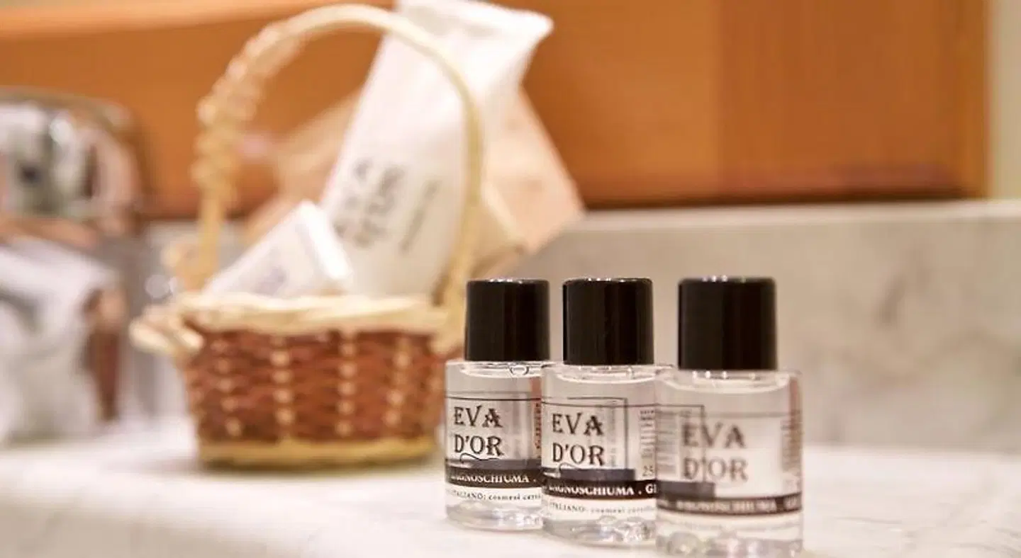 Croux HEALTH_BEAUTY