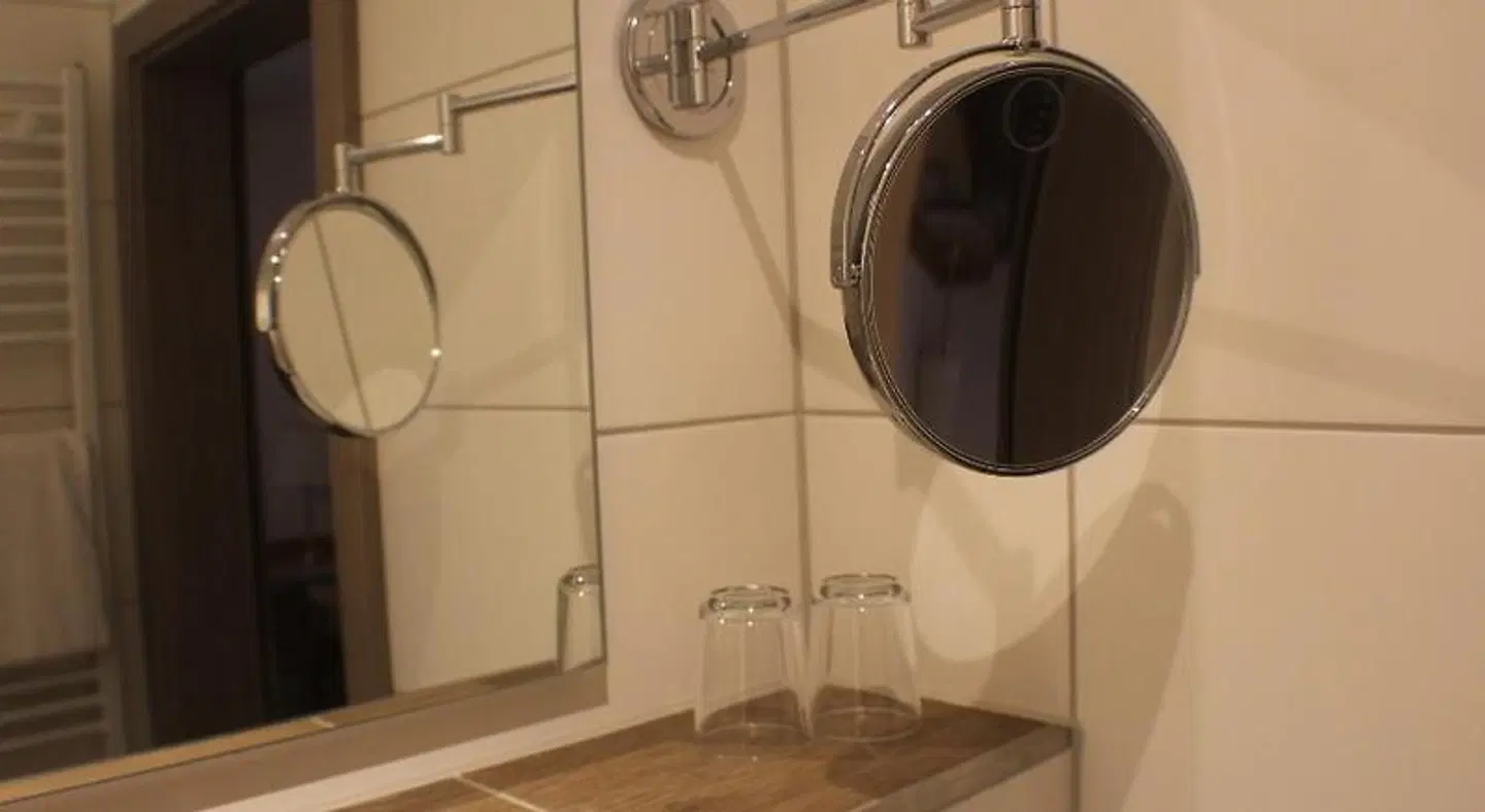 WH Hotel Zentrum Badezimmer