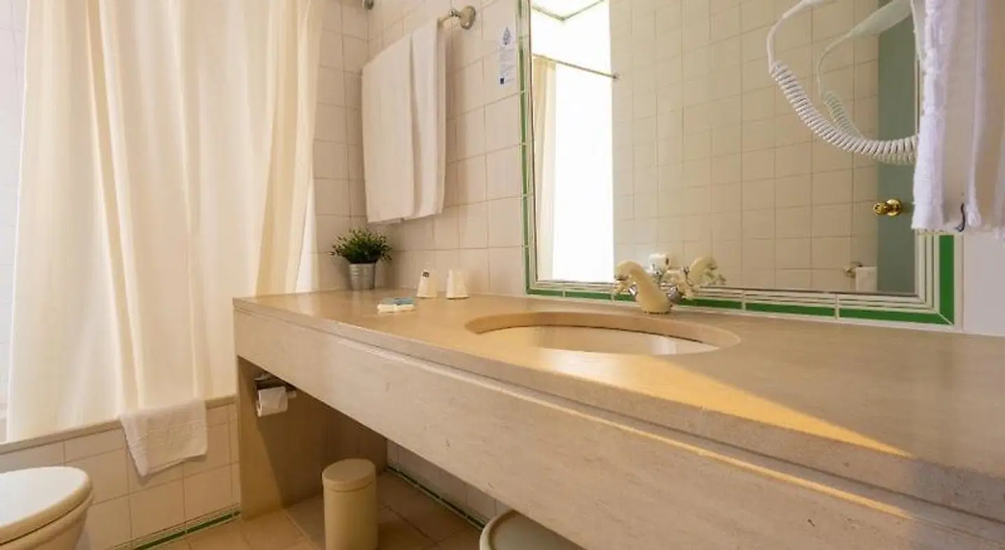 Universal Badezimmer