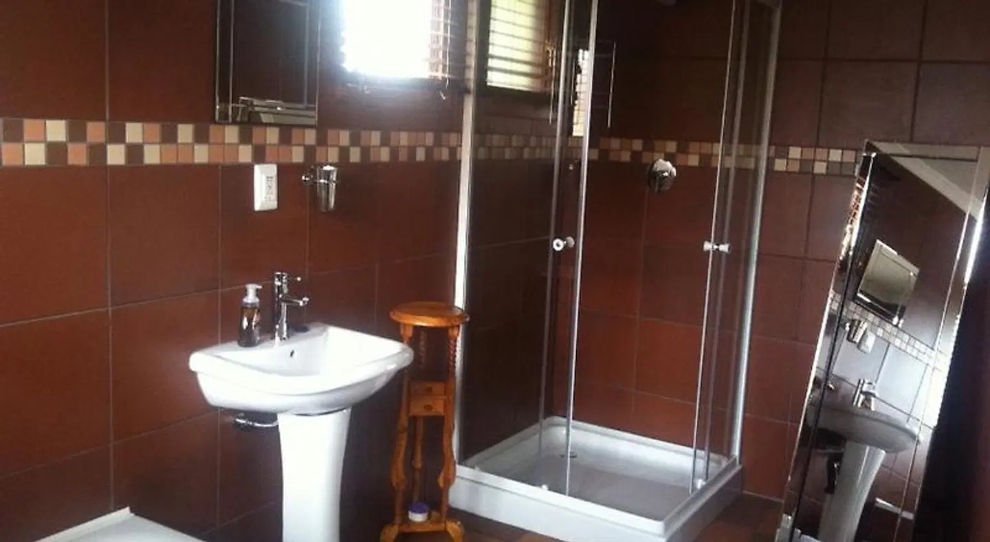 Beetleloop Guest House Badezimmer