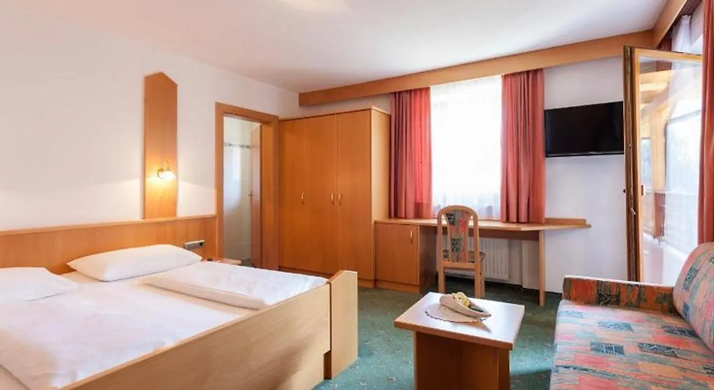 Alpenspitz Appartements - Garni - B&B ROOM_EXAMPLE