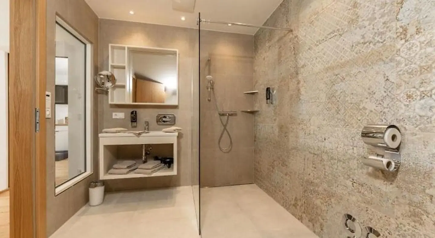 Almfrieden Badezimmer