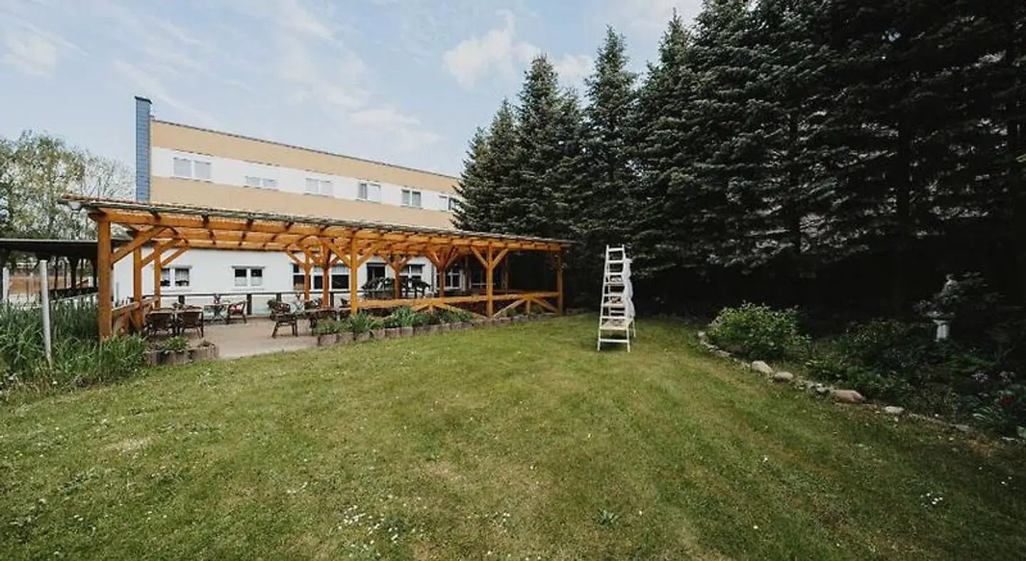 AaRa EXTERIOR