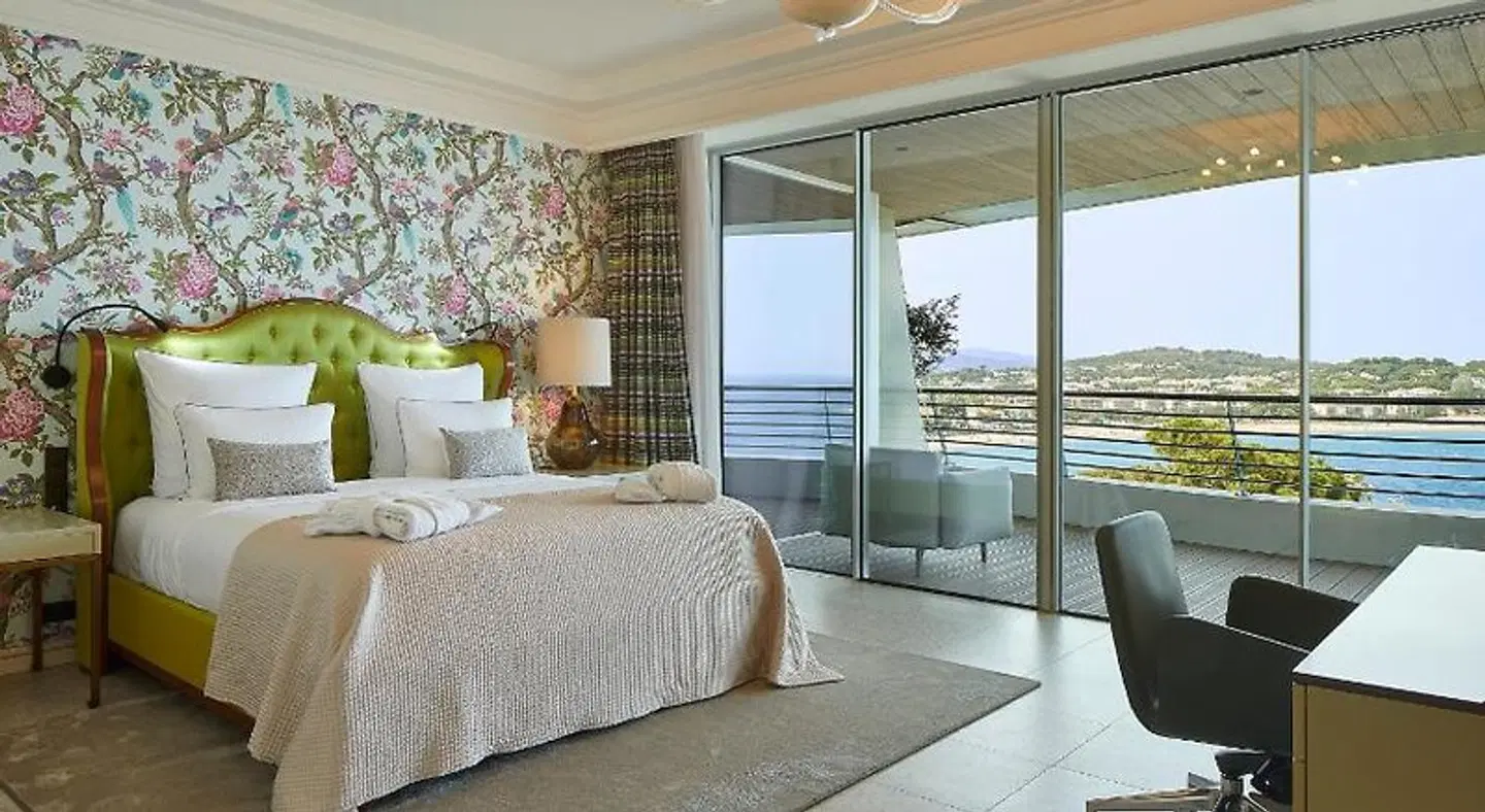 Alàbriga Hotel & HomeSuites ROOM_EXAMPLE