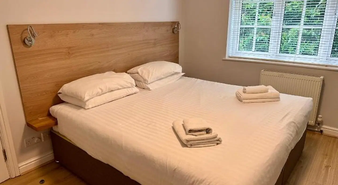 Brentwood Guest House ROOM_EXAMPLE