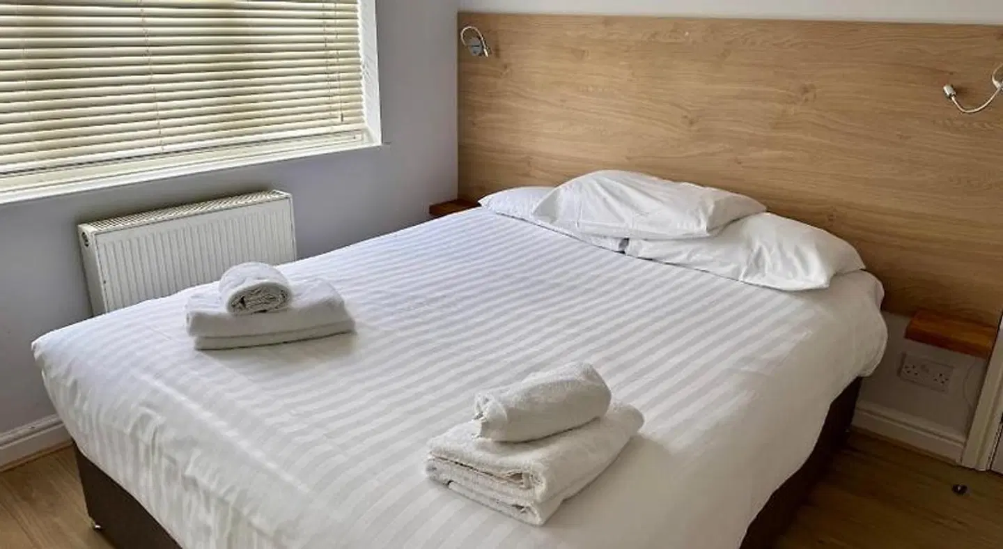 Brentwood Guest House ROOM_EXAMPLE