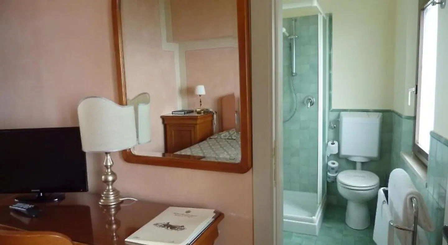 Monteconero ROOM_EXAMPLE