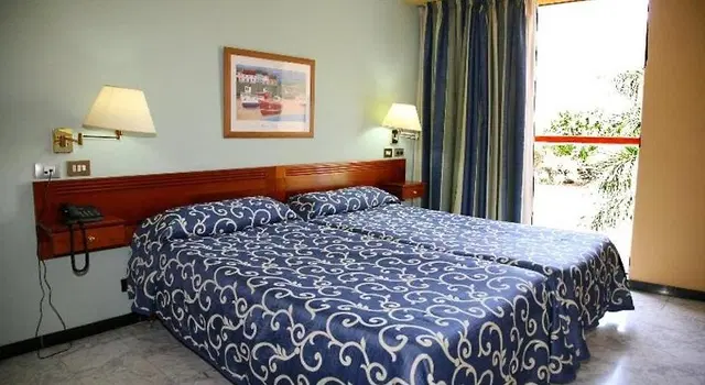 Hotel Torre del Conde ROOM_EXAMPLE