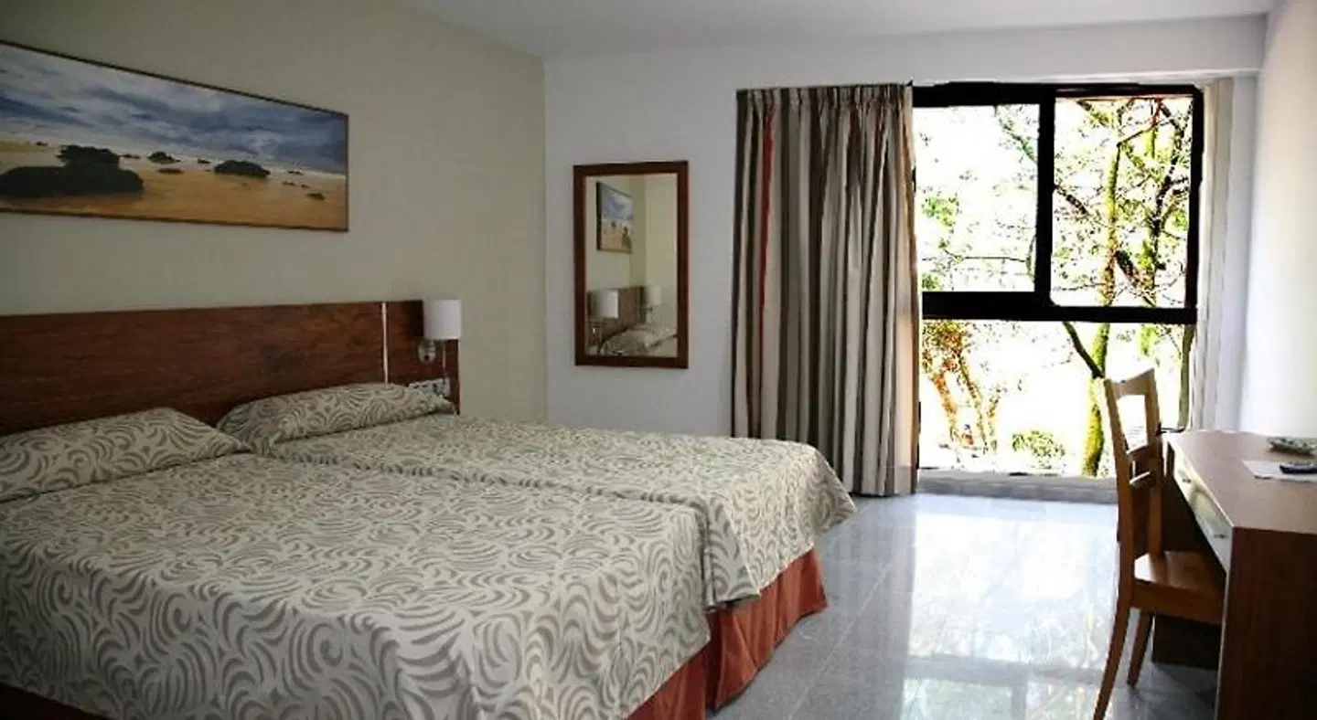 Hotel Torre del Conde ROOM_EXAMPLE