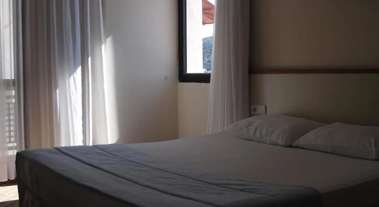 Kerman Hotel ROOM_EXAMPLE