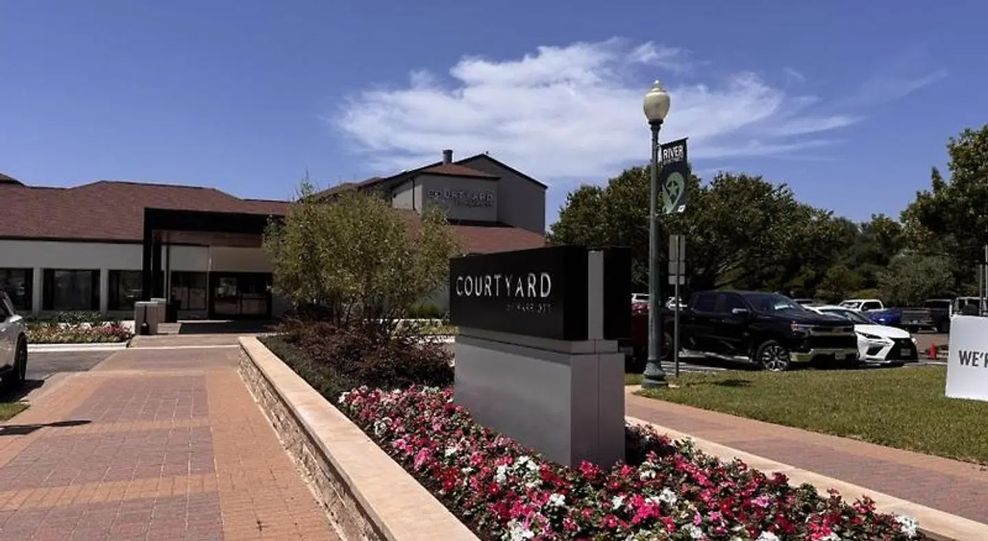 Courtyard by Marriott Waco Terrasse