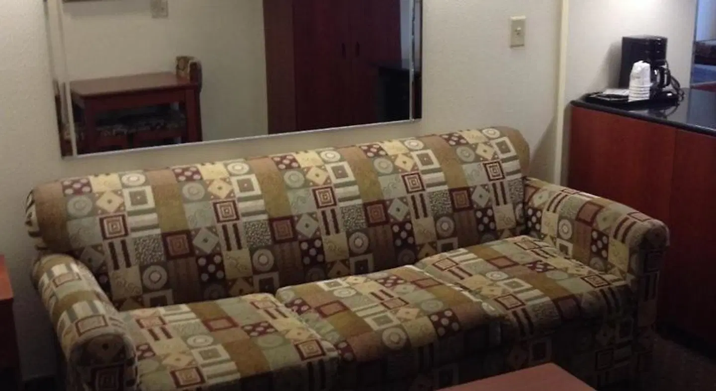 Microtel Inn & Suites by Wyndham Indianapolis Airport ROOM_EXAMPLE