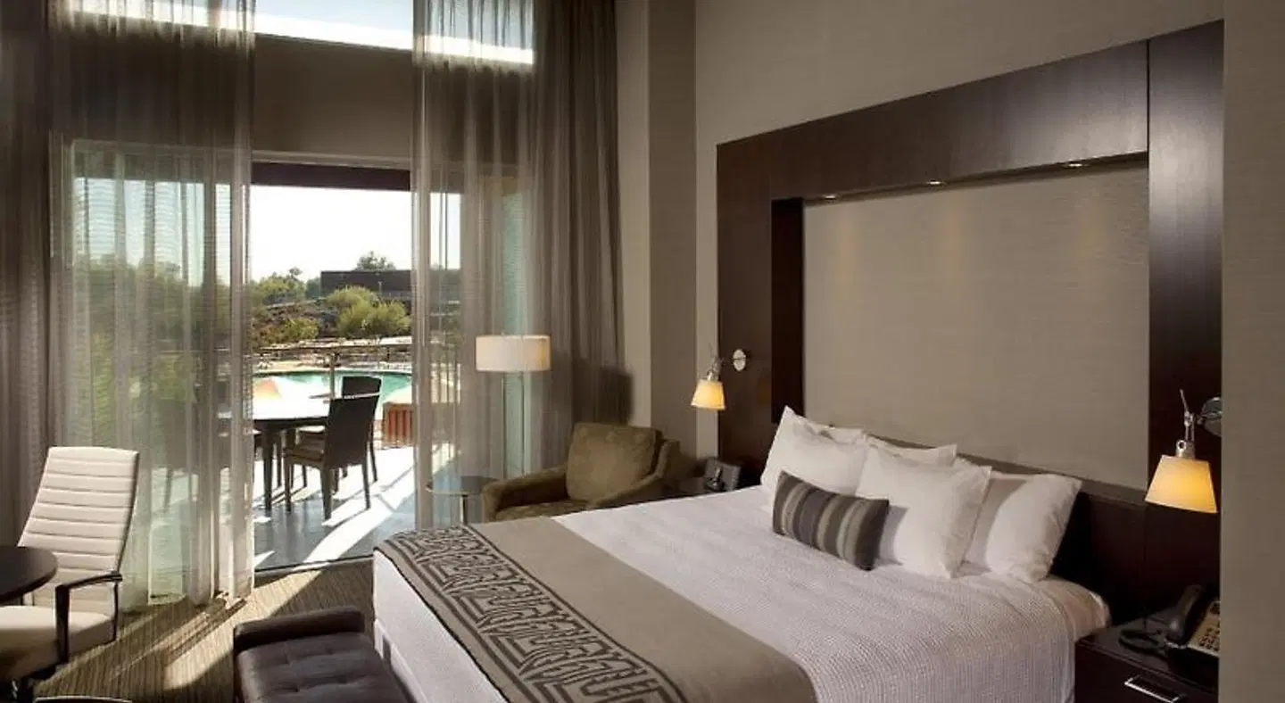 Talking Stick Resort ROOM_EXAMPLE