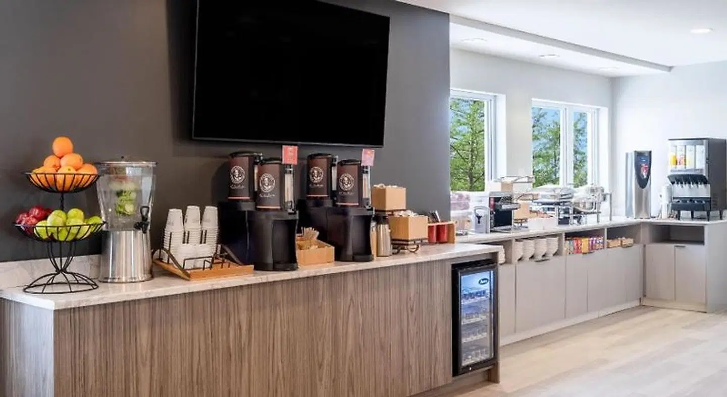 Microtel Inn & Suites By Wyndham Kanata Restaurant