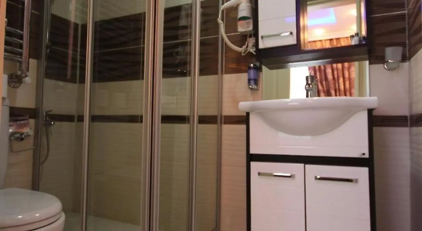 Charm Hotel Badezimmer