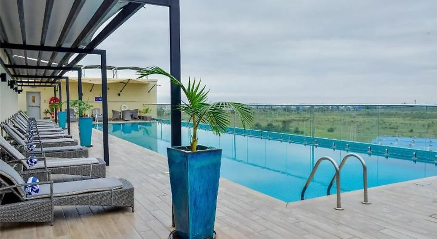 Hilton Garden Inn Nairobi Airport OUTDOOR_POOL