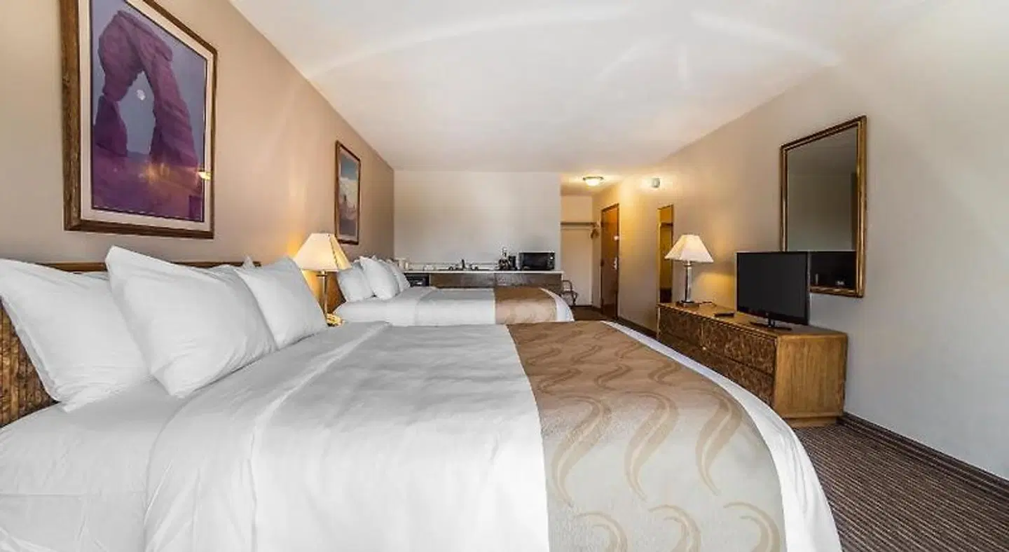 Quality Inn Richfield ROOM_EXAMPLE