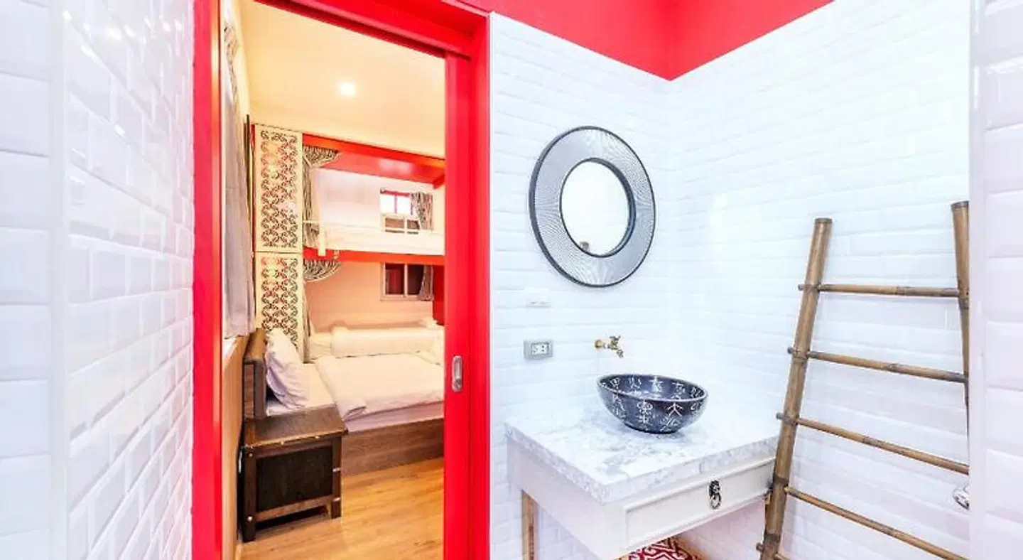 Ama Hostel Bangkok Badezimmer