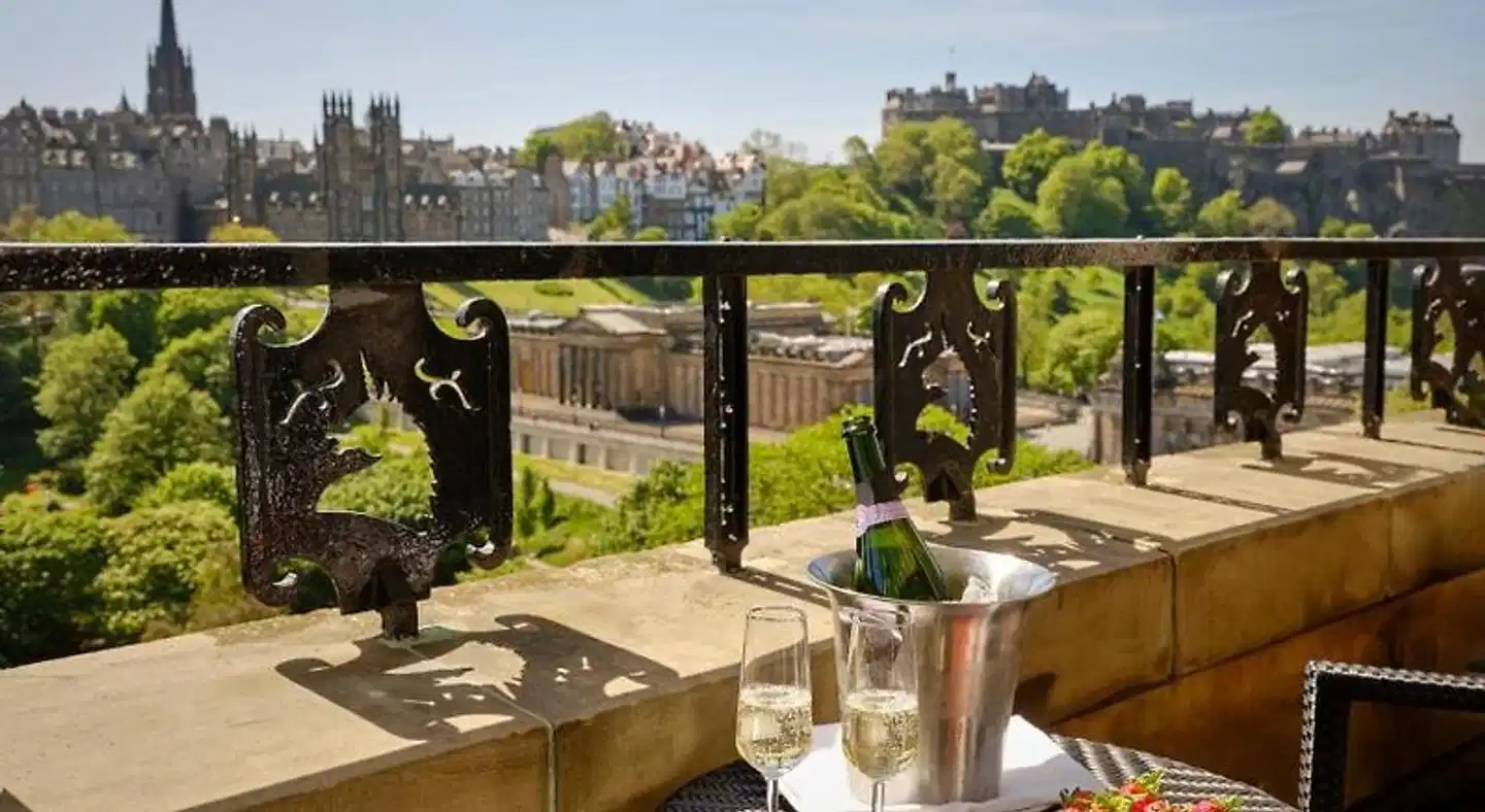 Mount Royal Hotel Edinburgh by The Unlimited Collection Terrasse