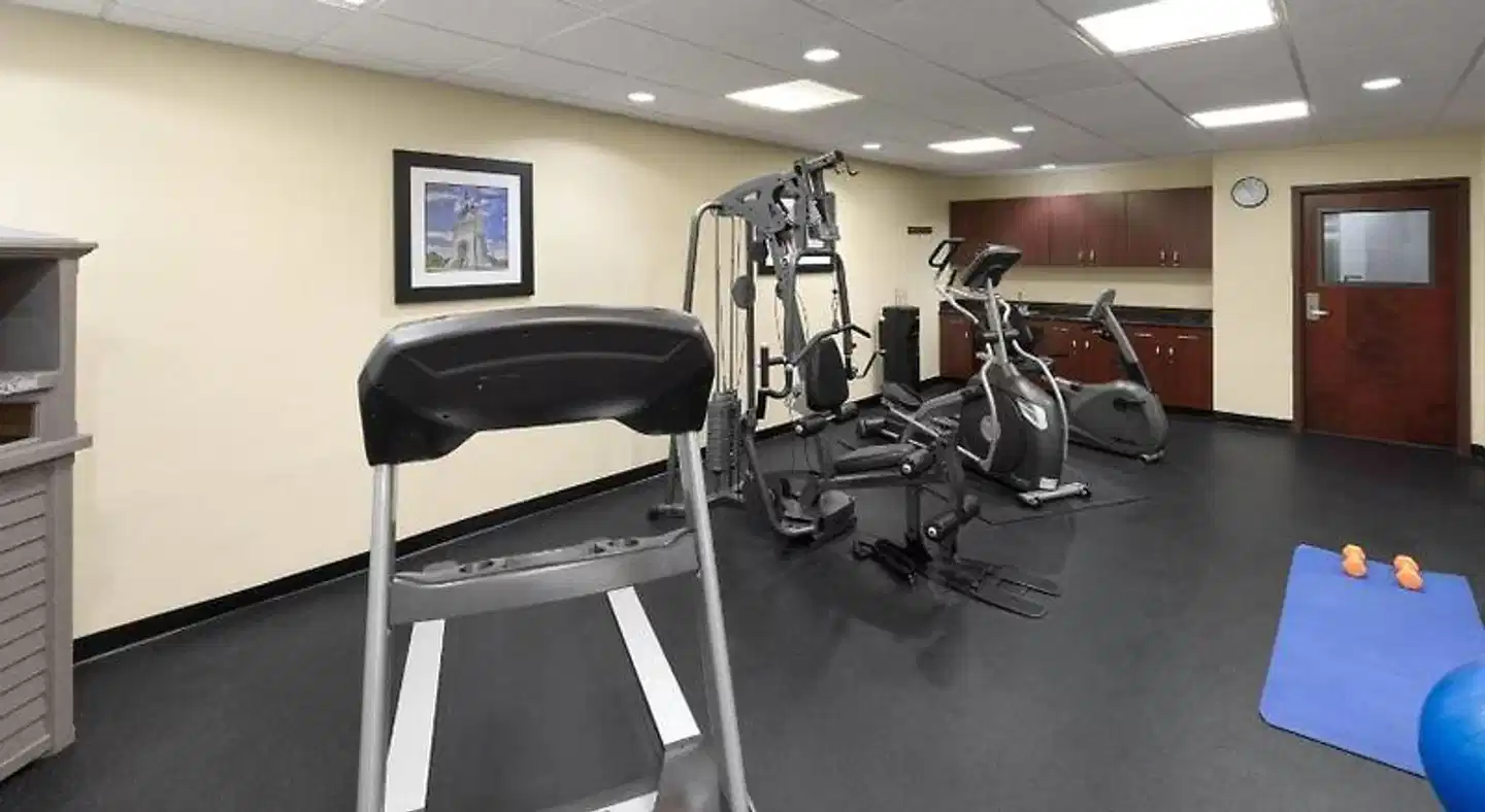 Best Western Plus Sam Houston Inn & Suites Sport und Entertainment