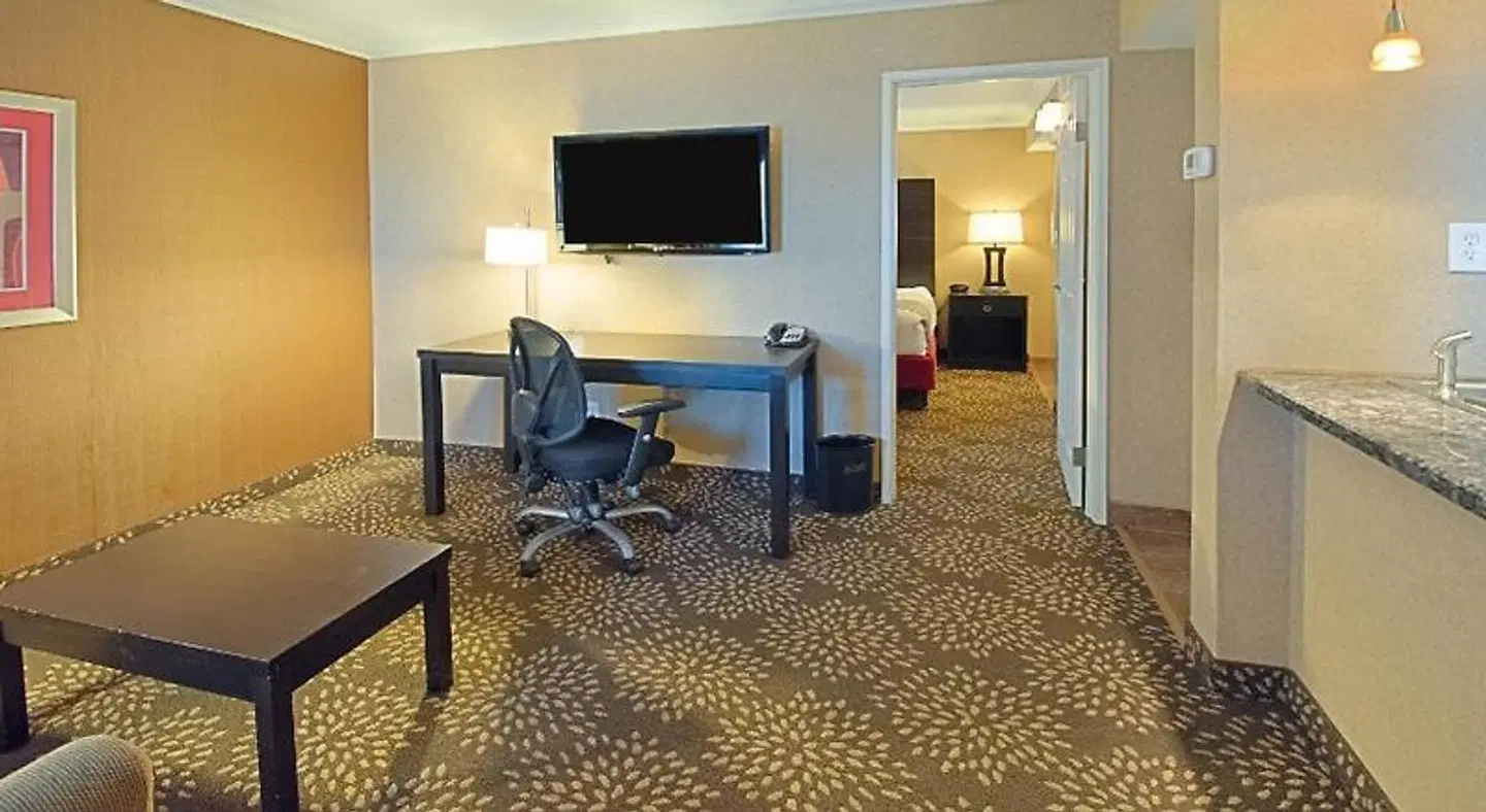 Best Western InnSuites Yuma Mall Hotel & Suites ROOM_EXAMPLE